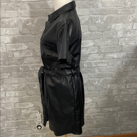 H&M Divided Black Faux Leather Belted Shirt Dress - Picture 4 of 8